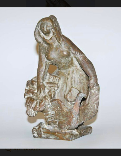 Skulptur sitzende frau aus - frau,