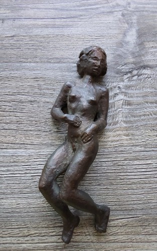Bronze frauen akt liegend - bronze,
