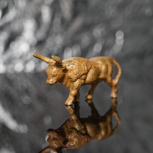 Kleine bronze skulptur eines - bronze,
