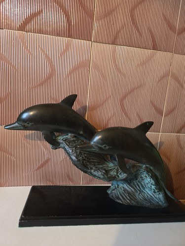 Delphine aus bronze leicht - aus, bronze.leicht