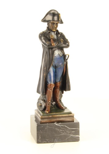 Bronzefigur auf marmorsockel - auf,