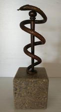 Skulptur Äskulapnatter