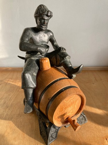 Massive bronze skulptur kosak - massive,