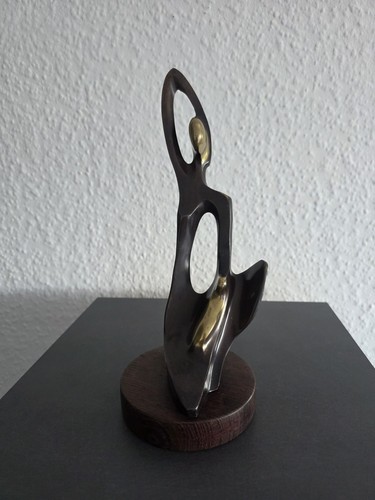 Abstrakte skulptur aus bronze - abstrakte,