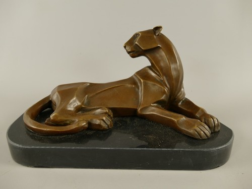 Bronzefigur liegender - bronzefigur,,