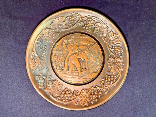 Bronze relief - bronze,