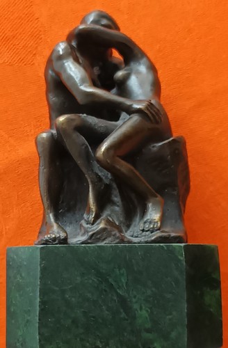 Kuss bronze nach - -,